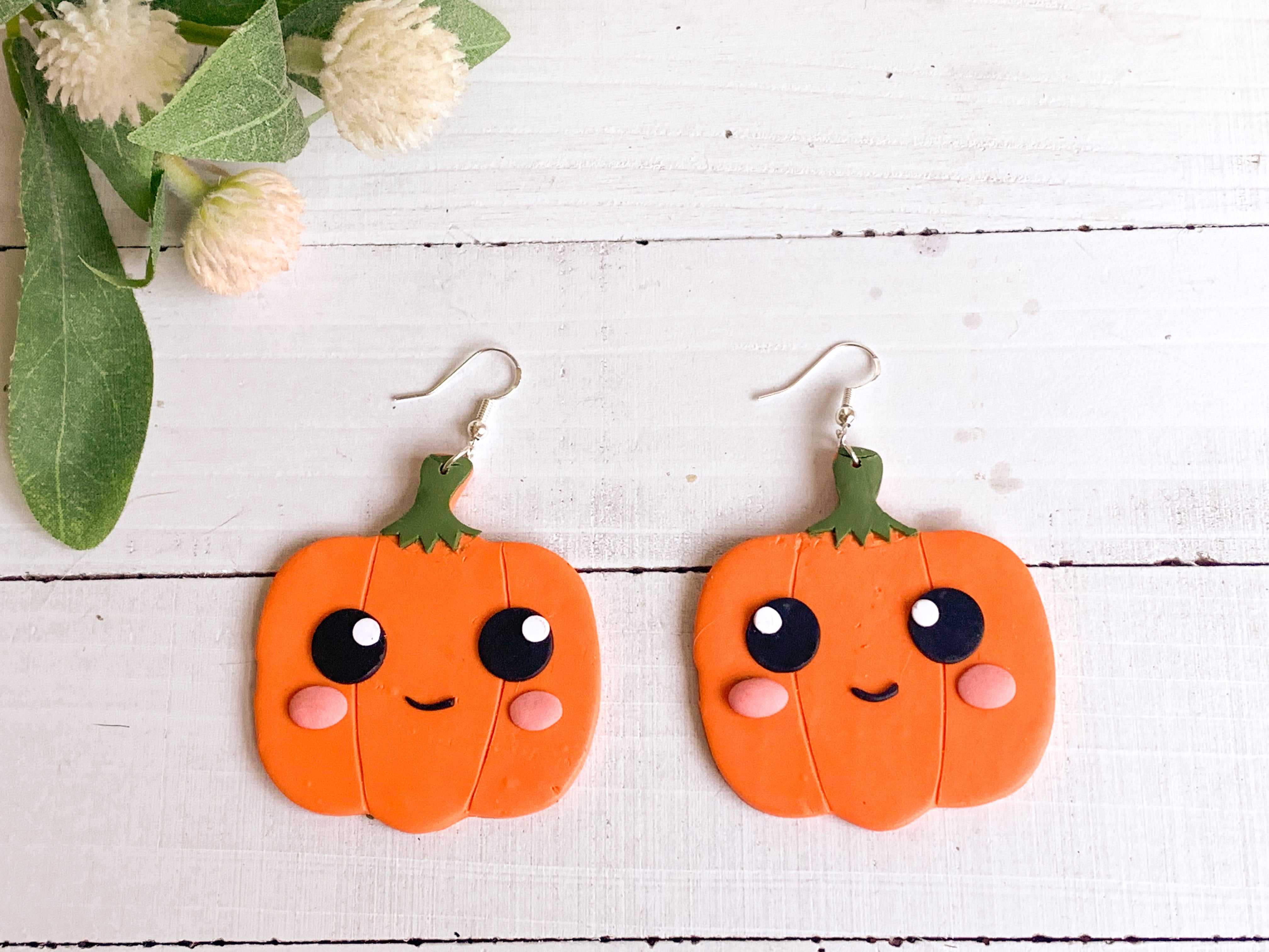 Cutie Pumpkin Earrings